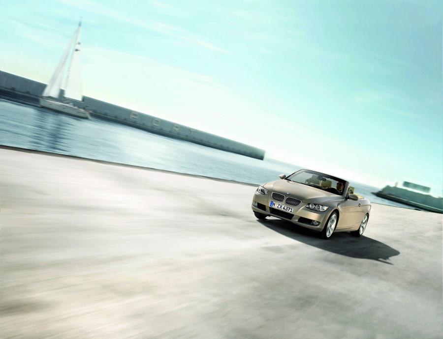  BMW 3-Series Convertible 2007 года  (фото 10 из 239)